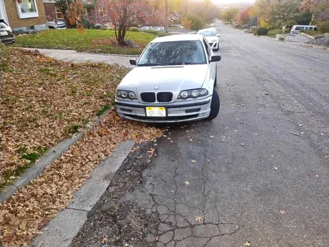 2000 BMW 3 Series 323i