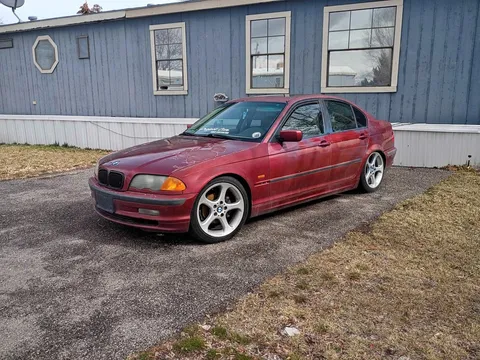 2000 BMW 323i Sedan