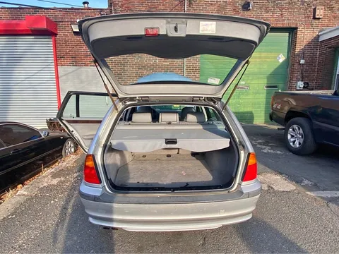 2000 BMW 3 Series 323i Wagon