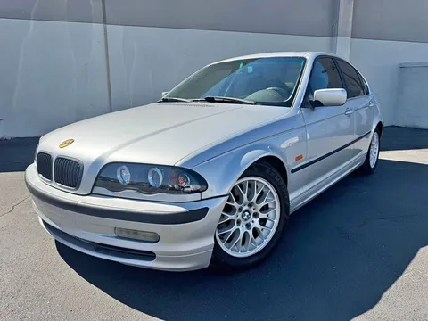 2000 BMW 3 Series 328i Sedan