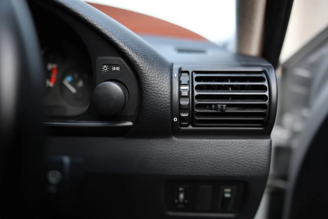 2000 BMW E36 3 Series - Image 30 of 30
