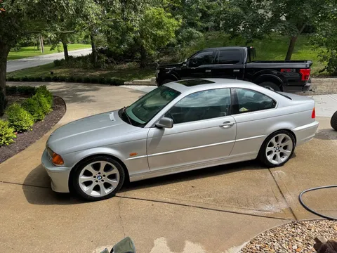 2000 BMW 323ci