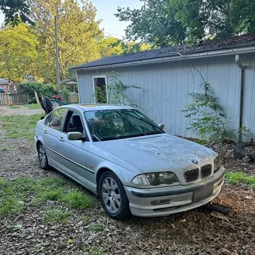 2000 BMW 323i