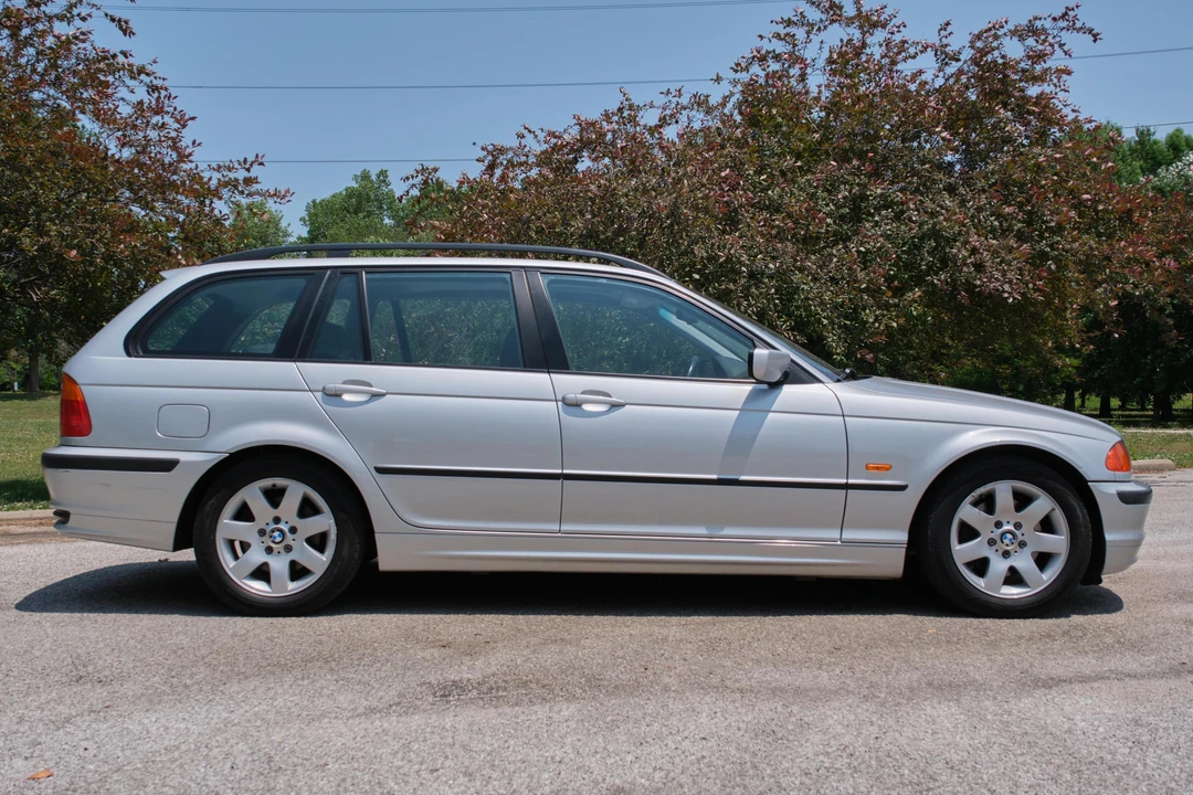 2000 BMW E46 3 Series - Image 3 of 31