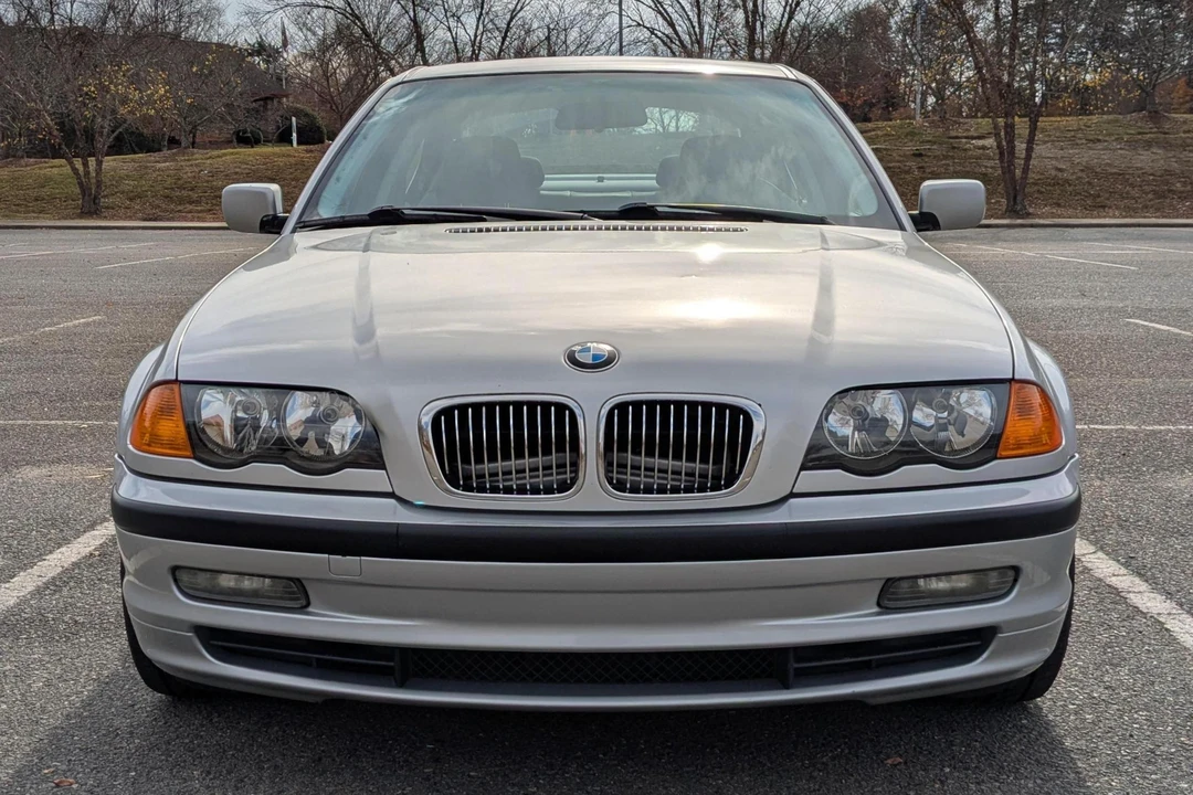 2000 BMW E46 3 Series - Image 2 of 31
