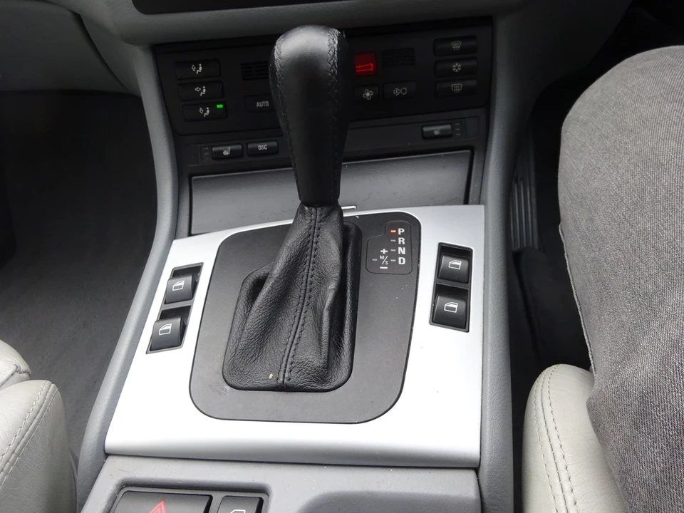 2000 BMW E46 330i & 330Ci - Image 30 of 30