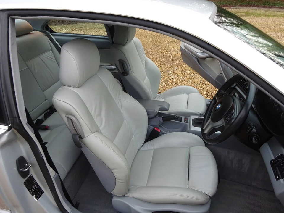2000 BMW E46 330i & 330Ci - Image 19 of 30