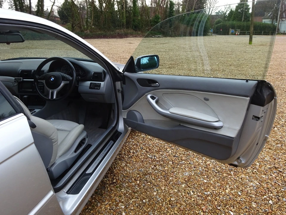 2000 BMW E46 330i & 330Ci - Image 18 of 30
