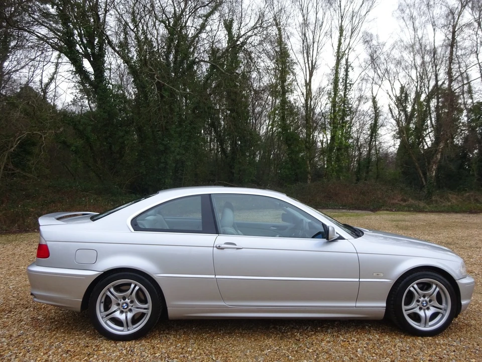 2000 BMW E46 330i & 330Ci - Image 7 of 30