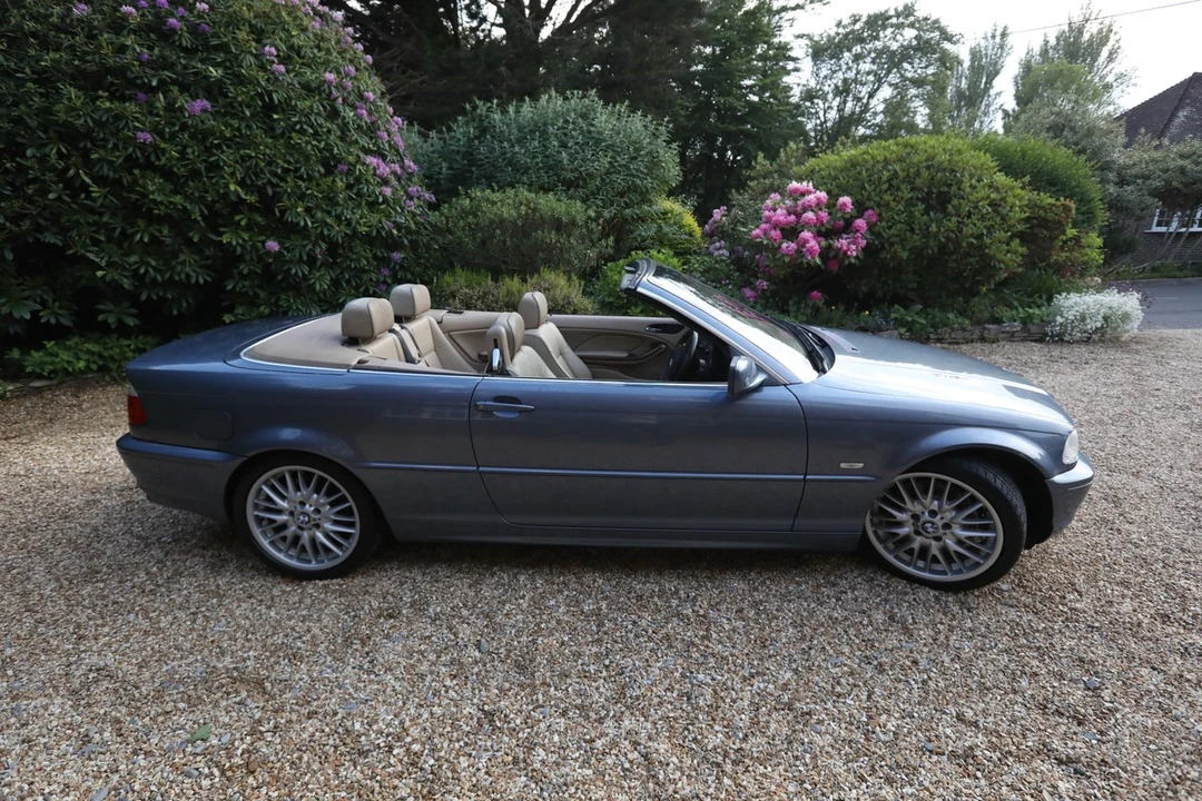 2000 BMW E46 330i & 330Ci - Image 9 of 30