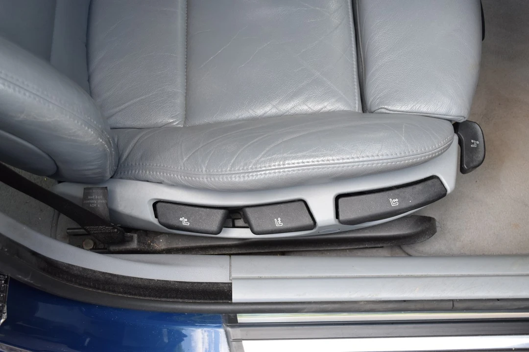 2000 BMW E46 330i & 330Ci - Image 22 of 30
