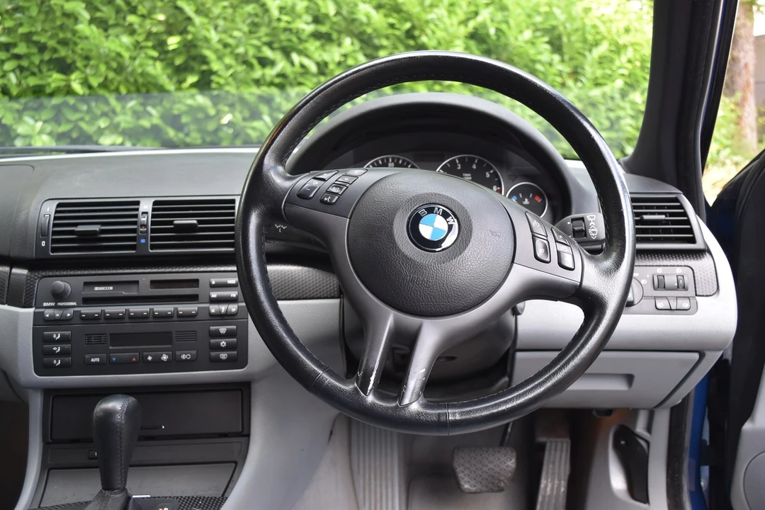 2000 BMW E46 330i & 330Ci - Image 17 of 30