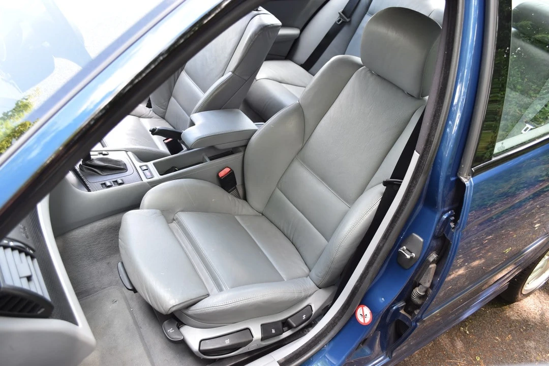 2000 BMW E46 330i & 330Ci - Image 21 of 30