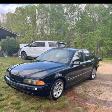 2000 BMW 5 Series 525i Sedan