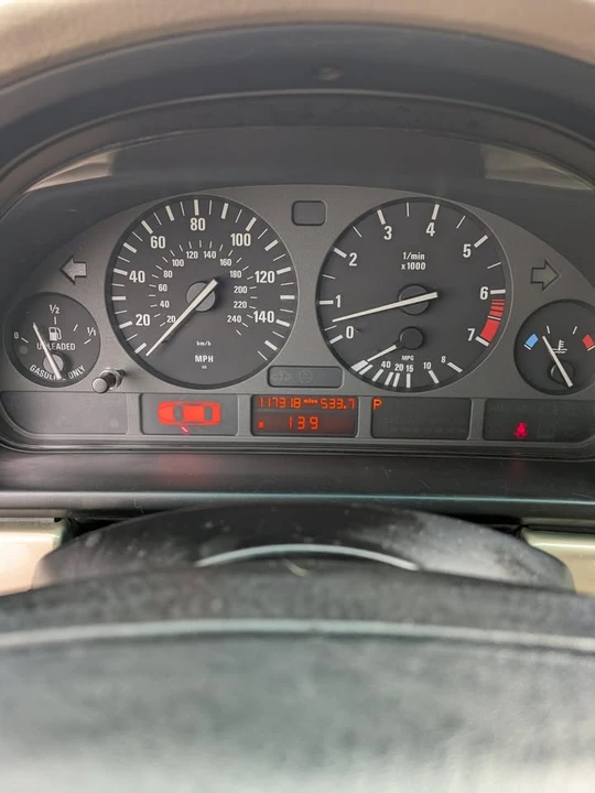 2000 BMW E39 5 Series - Image 8 of 17