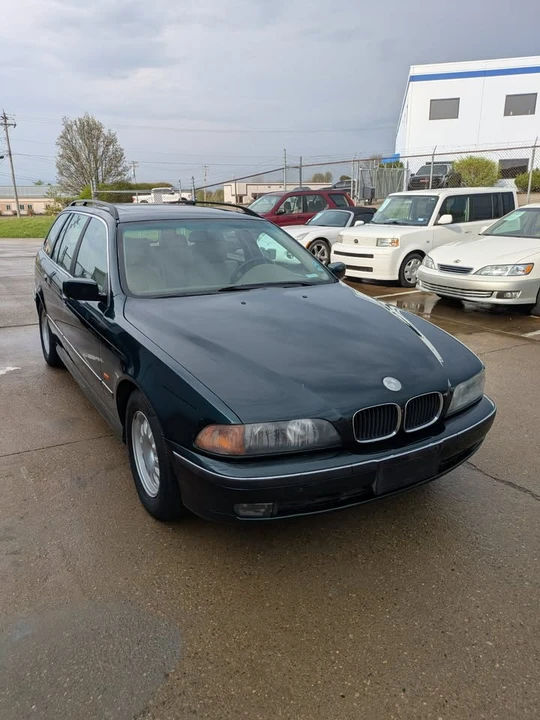 2000 BMW E39 5 Series - Image 2 of 17