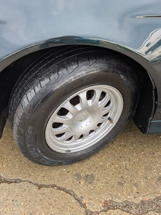 2000 BMW E39 5 Series - Image 13 of 17