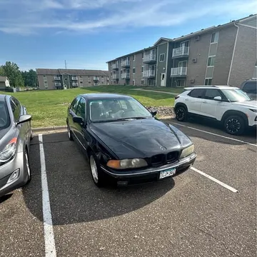 2000 BMW 5 Series 528i