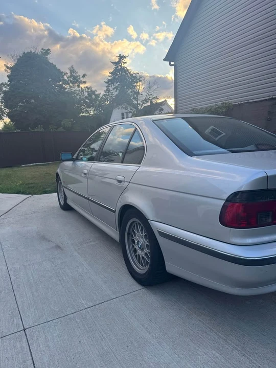 2000 BMW E39 5 Series - Image 2 of 13