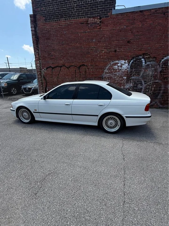 2000 BMW E39 5 Series - Image 3 of 9