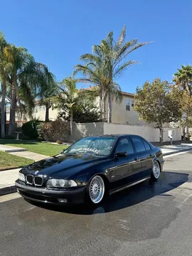 2000 BMW 5 Series 528i Sedan 4D