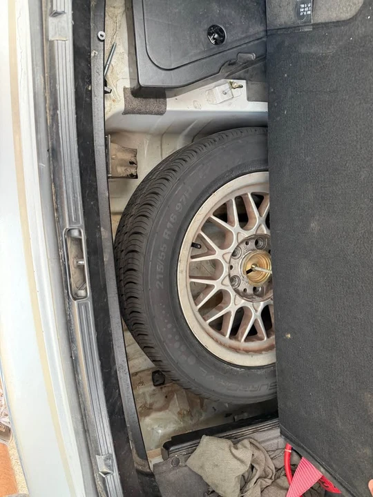 2000 BMW E39 5 Series - Image 7 of 17