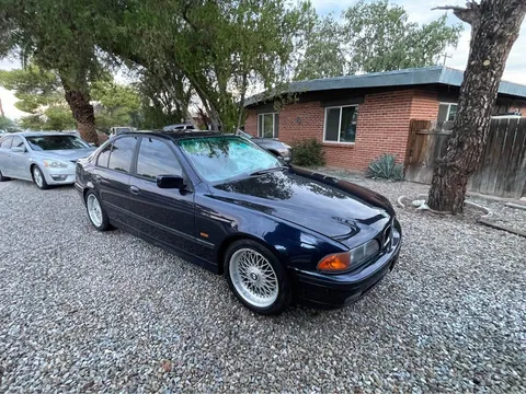 2000 BMW 5 Series 528i Sedan 4D