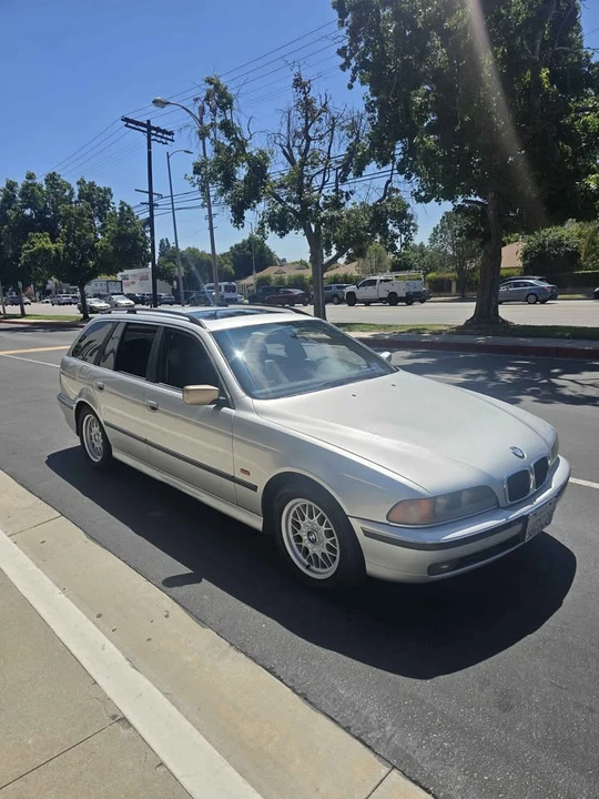2000 BMW E39 5 Series - Image 2 of 8