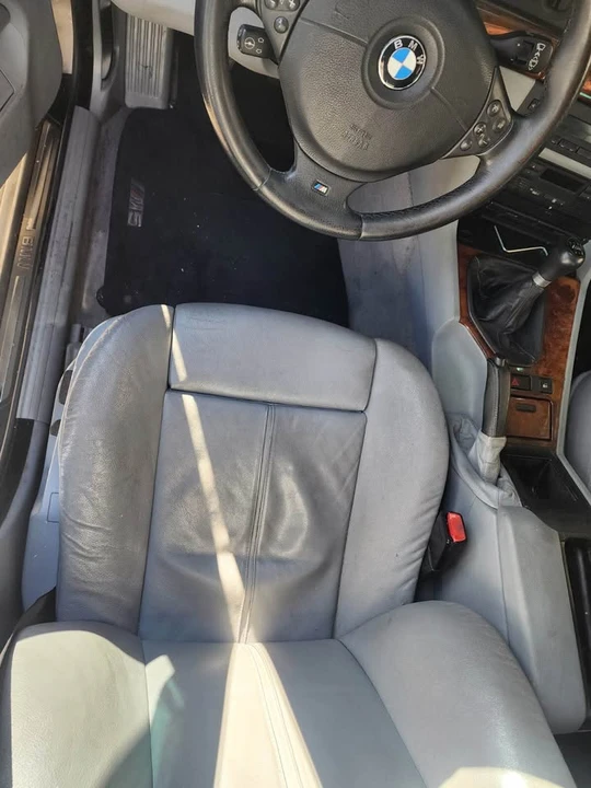 2000 BMW E39 540i - Image 4 of 4