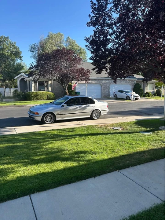2000 BMW E39 540i - Image 5 of 9