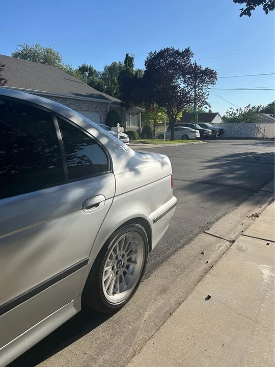 2000 BMW E39 540i - Image 4 of 9