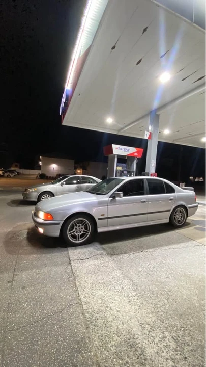 2000 BMW E39 540i - Image 8 of 8
