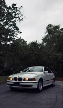 2000 BMW 5 Series · 540i Sedan 4D