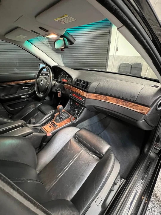 2000 BMW E39 540i - Image 14 of 20