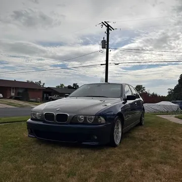 2000 BMW 5 Series 540i Sedan 4D