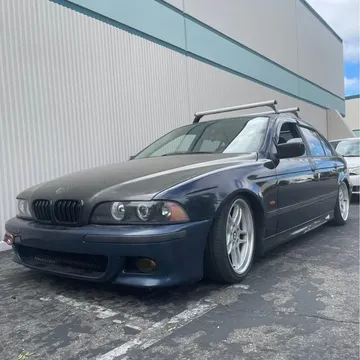 2000 BMW 5 Series 540i Sedan 4D