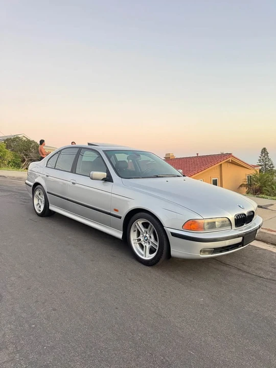 2000 BMW E39 540i - Image 7 of 9