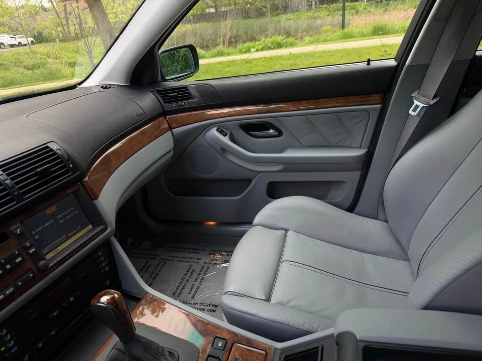 2000 BMW E39 540i - Image 12 of 20