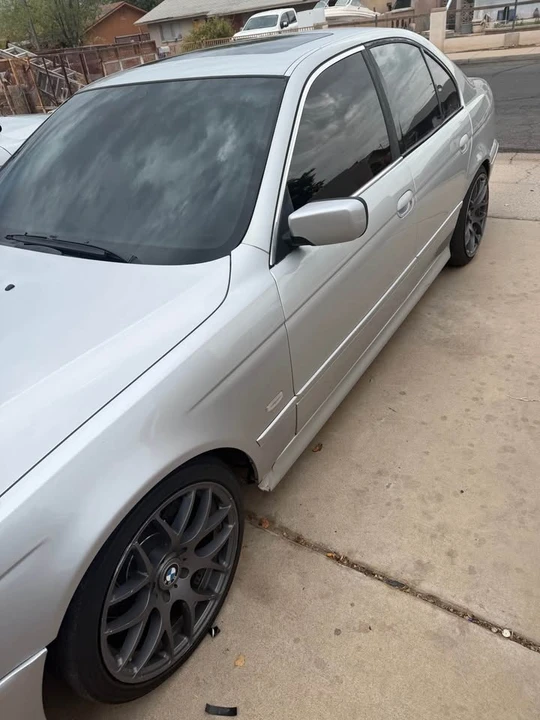2000 BMW E39 540i - Image 4 of 6