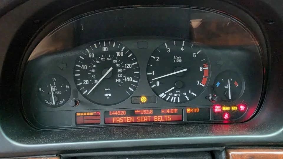 2000 BMW E39 540i - Image 10 of 10
