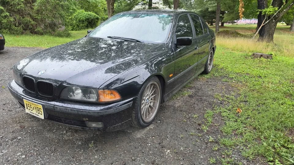 2000 BMW E39 540i - Image 2 of 10