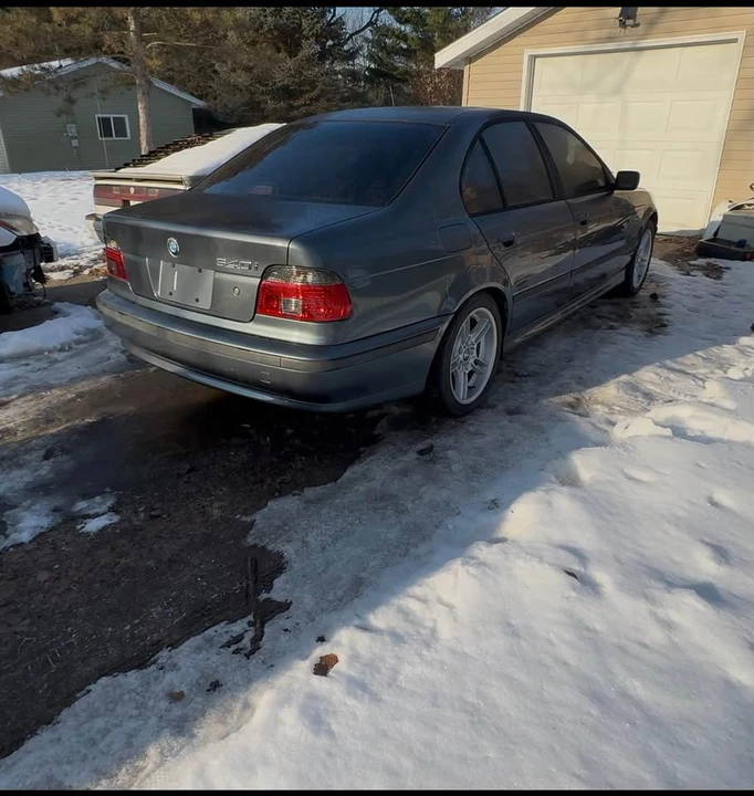 2000 BMW E39 540i - Image 3 of 17