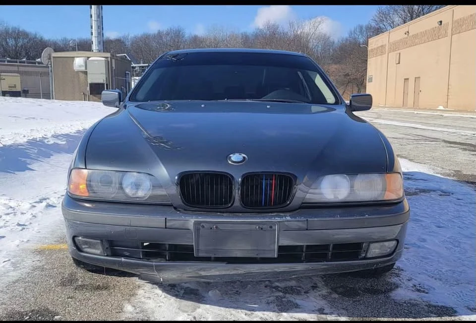 2000 BMW E39 540i - Image 9 of 17