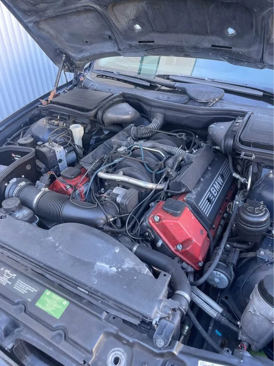 2000 BMW E39 540i - Image 4 of 8