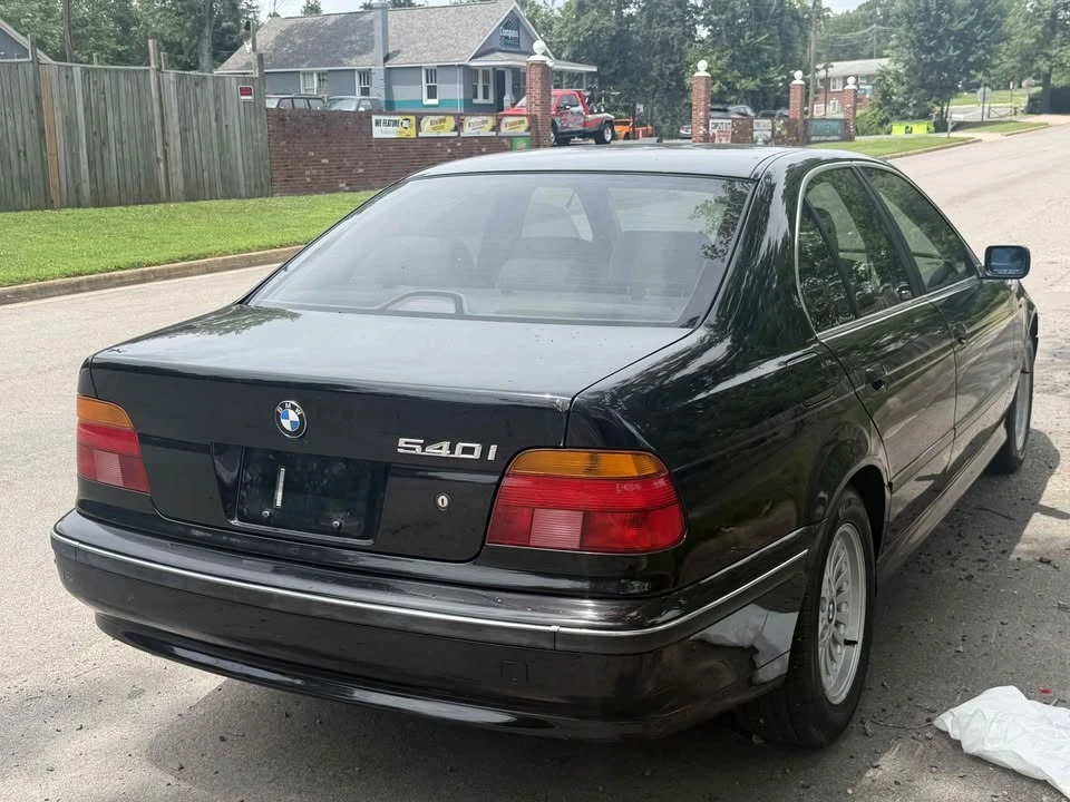 2000 BMW E39 540i - Image 5 of 13