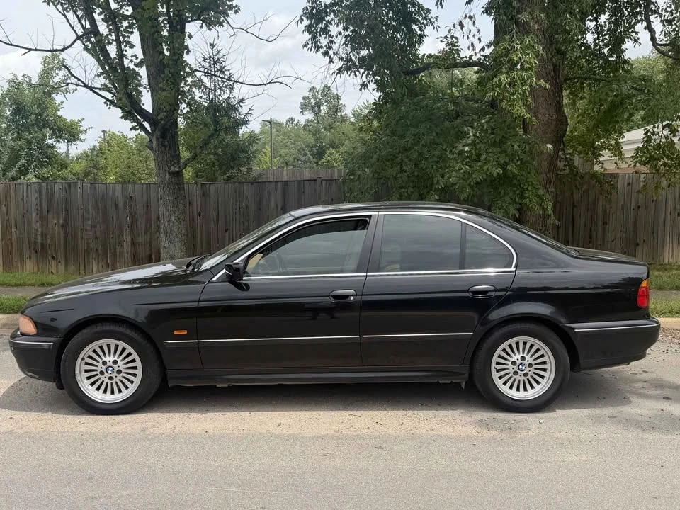 2000 BMW E39 540i - Image 8 of 13