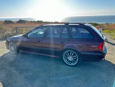 2000 BMW 5 Series 540iT Wagon 4D