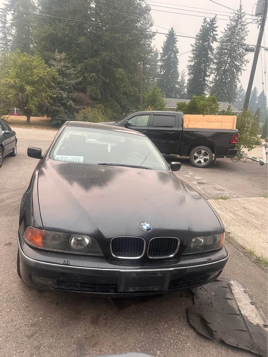 2000 BMW E39 5 Series - Image 2 of 3