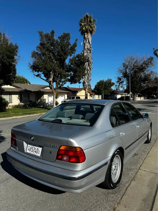 2000 BMW E39 5 Series - Image 2 of 7