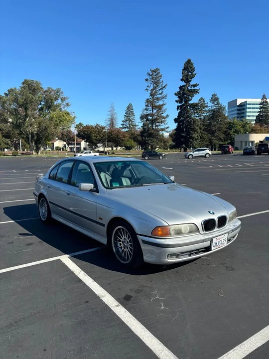 2000 BMW E39 5 Series - Image 2 of 9